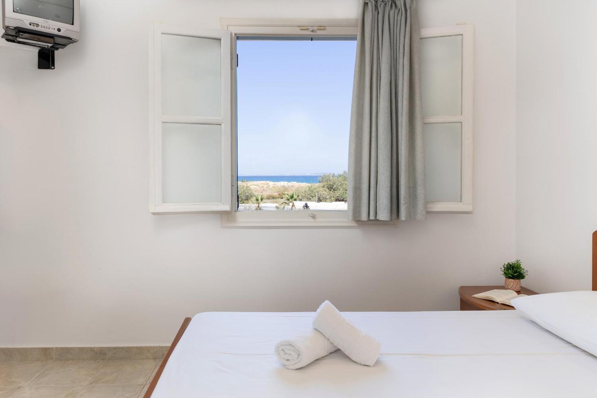 Naxos Edem Studios & Apartments Naxos City Exterior photo